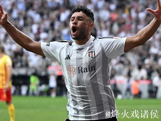 土媒：前英格兰国脚张伯伦提前离开贝西克塔斯，未来去向成疑